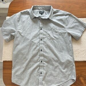 NEW Billabong shirt - men’s M